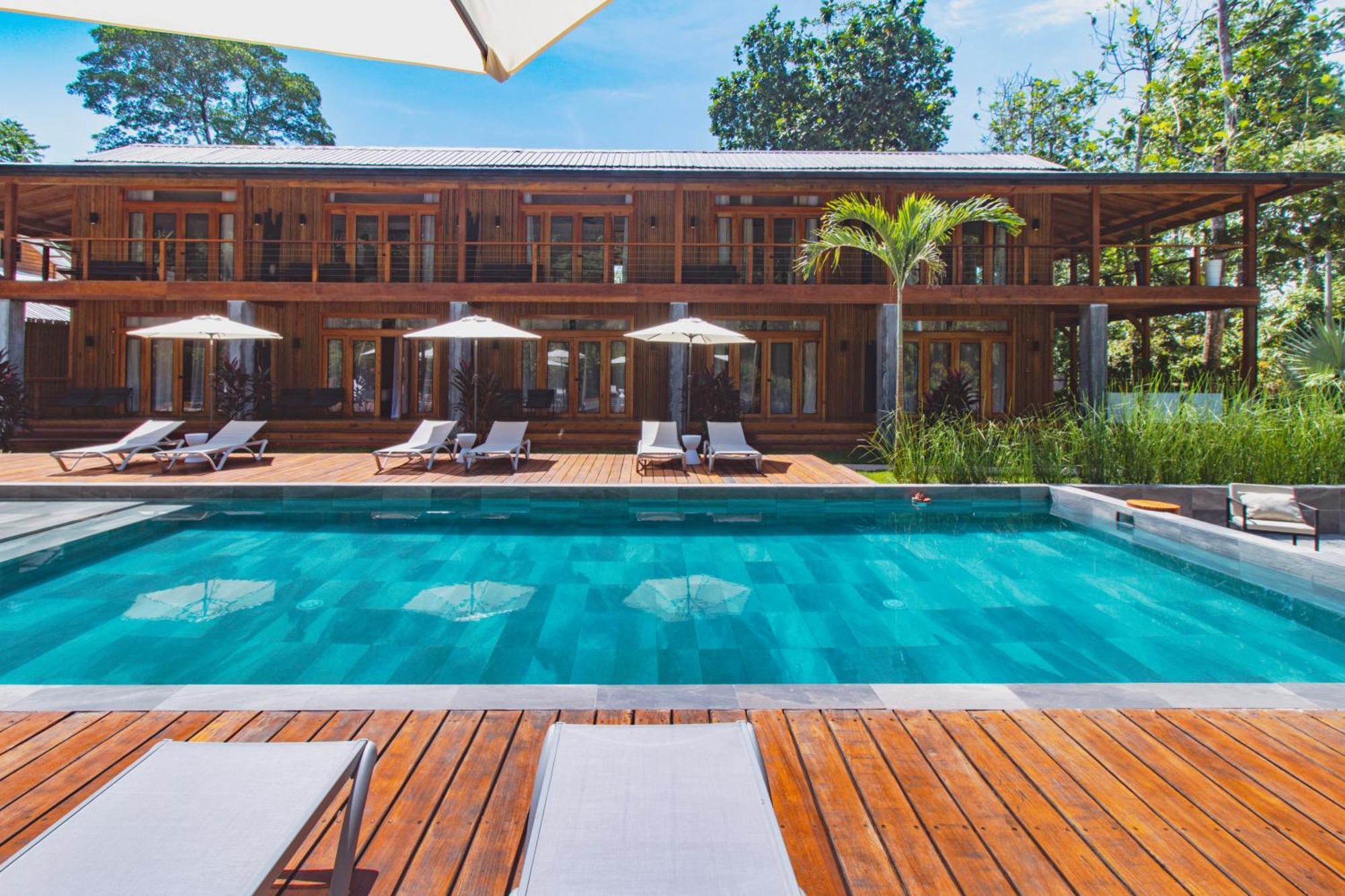 S Boutique Hotel Bocas del Toro Exterior photo