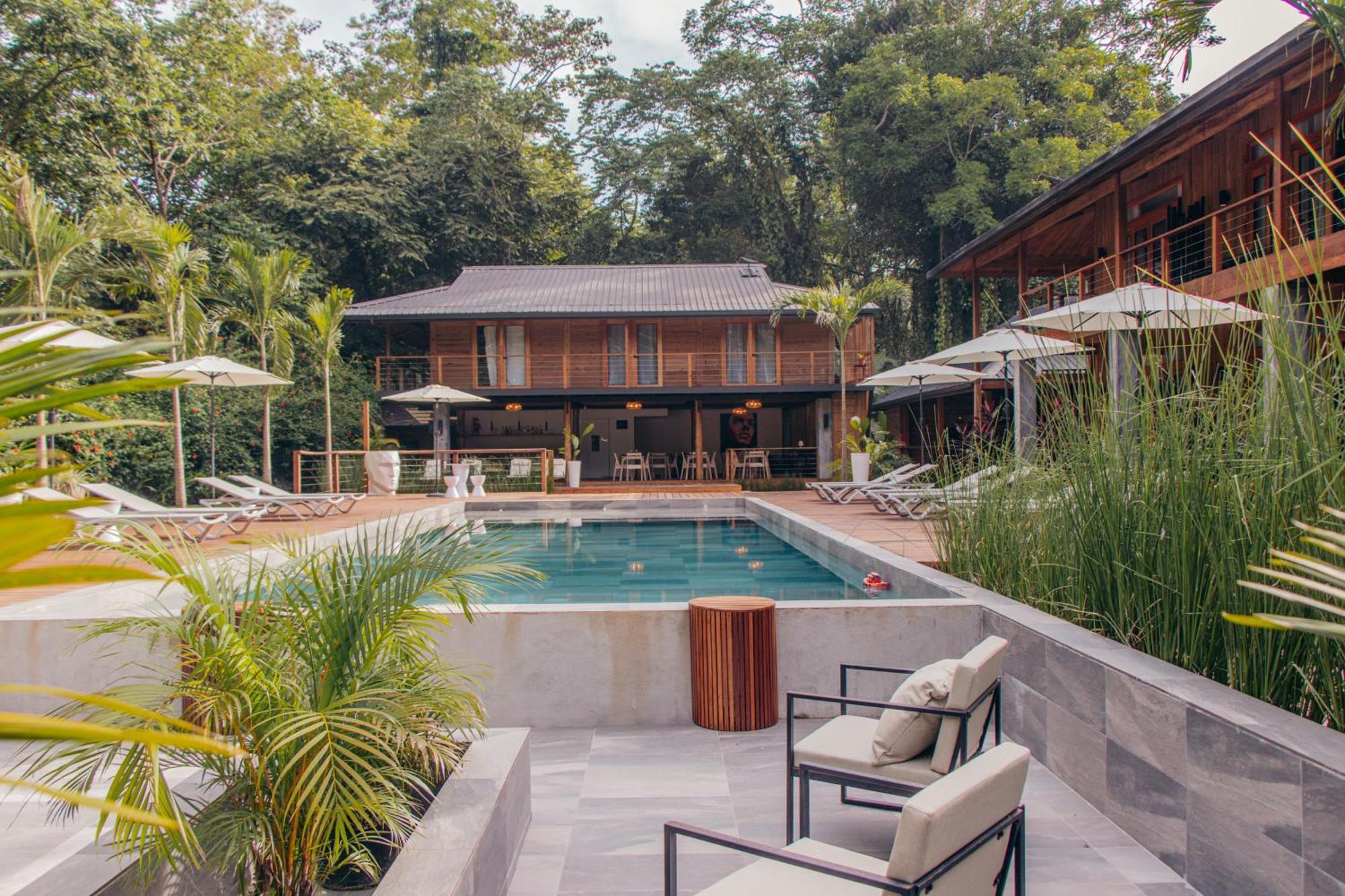 S Boutique Hotel Bocas del Toro Exterior photo