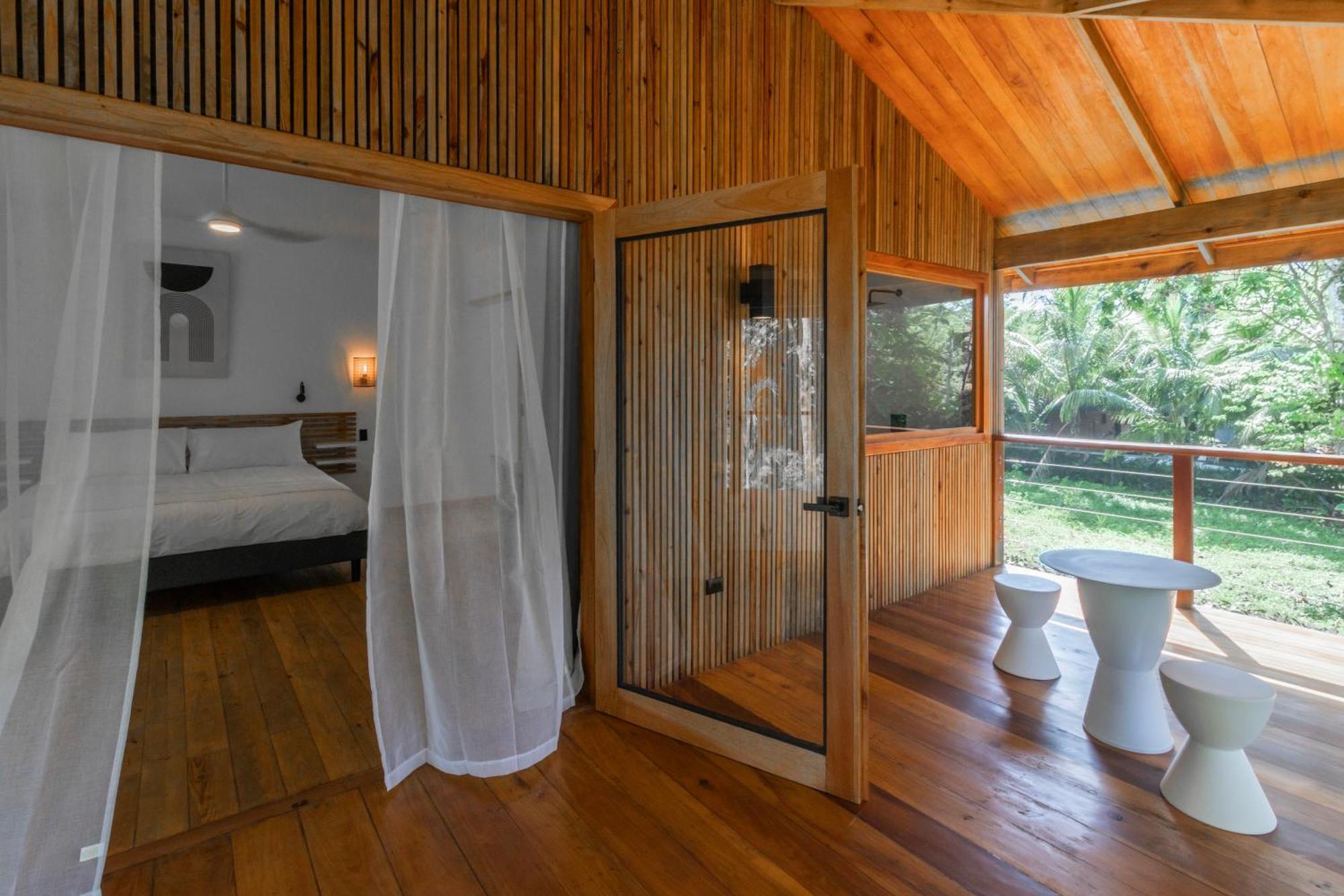 S Boutique Hotel Bocas del Toro Exterior photo
